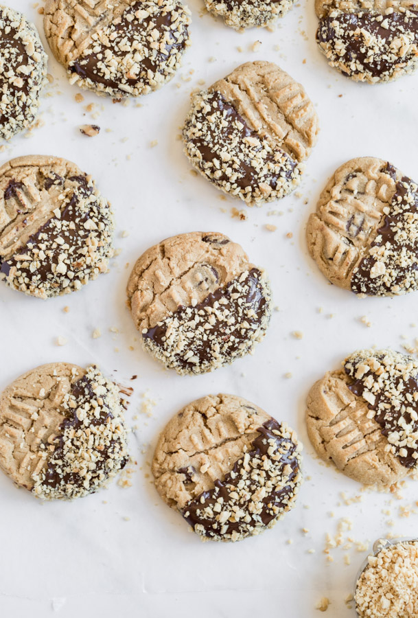 Chocolate Dipped Peanut Butter Cookies - Browned Butter Blondie