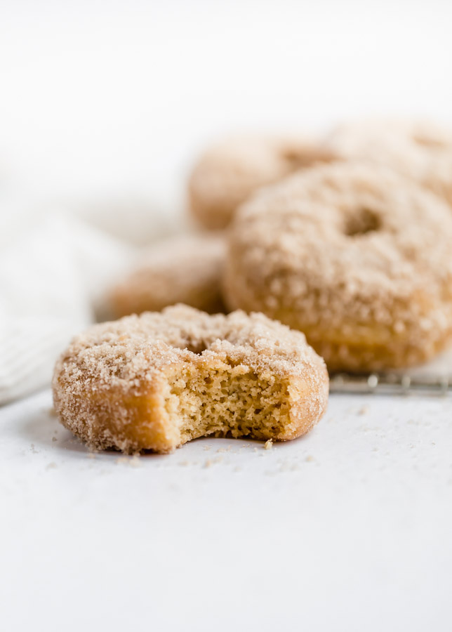 cinnamon-sugar-baked-donuts