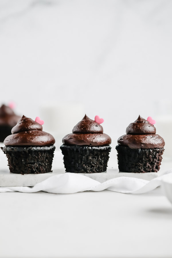 valentines-day-chocolate-lovers-cupcakes