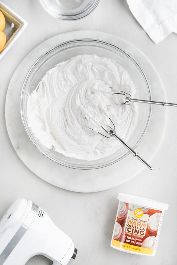 easy-lemon-sheet-cake-vanilla-frosting