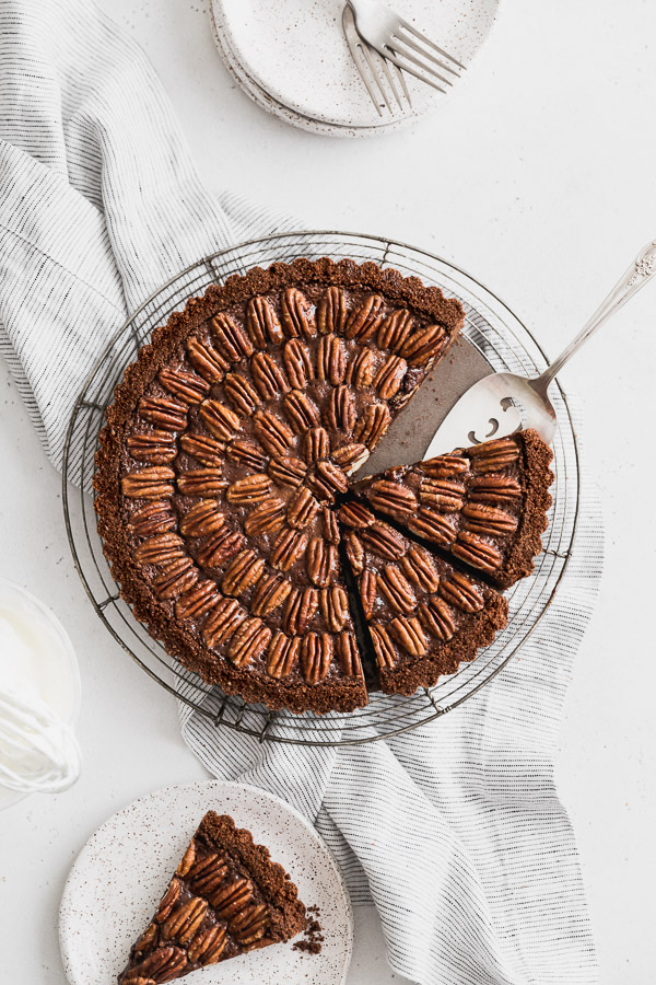 Browned-butter-chocolate-pecan-tart