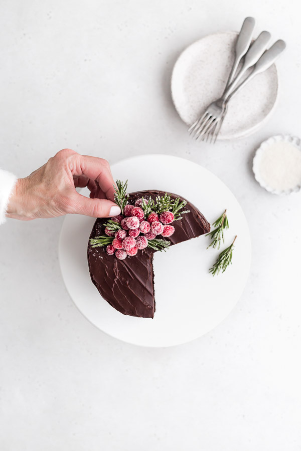 dark-chocolate-mousse-cake