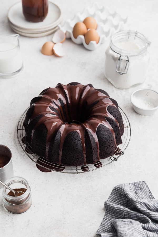 baileys-dark-chocolate-bundt-cake