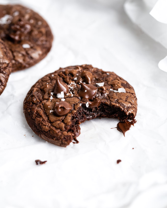 Brown Butter Brownie Cookies - The Vanilla Bean Blog