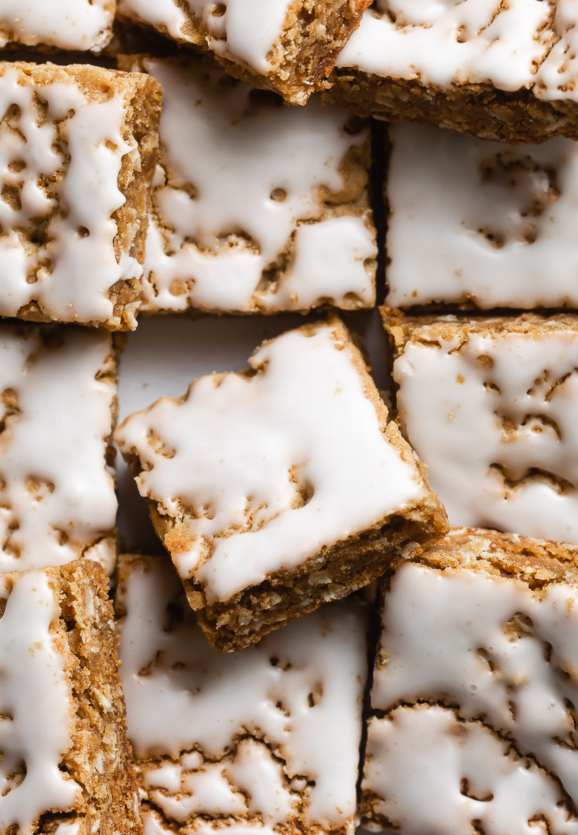 Iced Oatmeal Cookie Bars